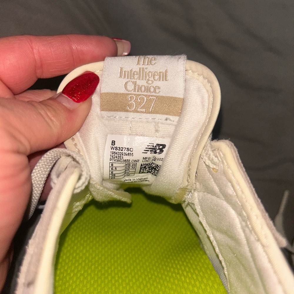 New Balance White and Neon Sneakers - Picture 7 of 7